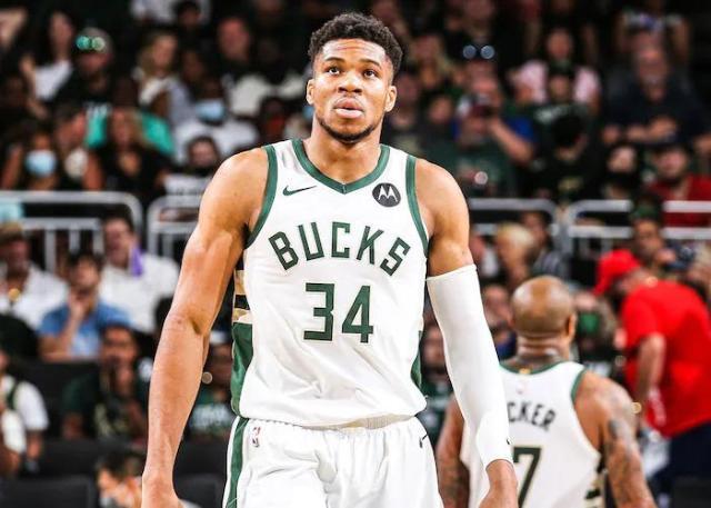 开云在线直播-万幸！字母哥未遭遇严重伤病 系列赛能否复出存疑